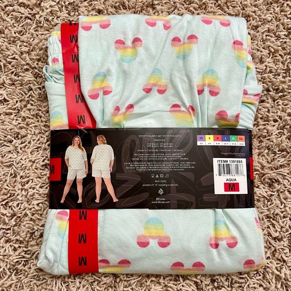 Disney Women’s 2-Piece Short Sleeve Pajama Set with Pockets, Size Medium (New) - Picture 2 of 7